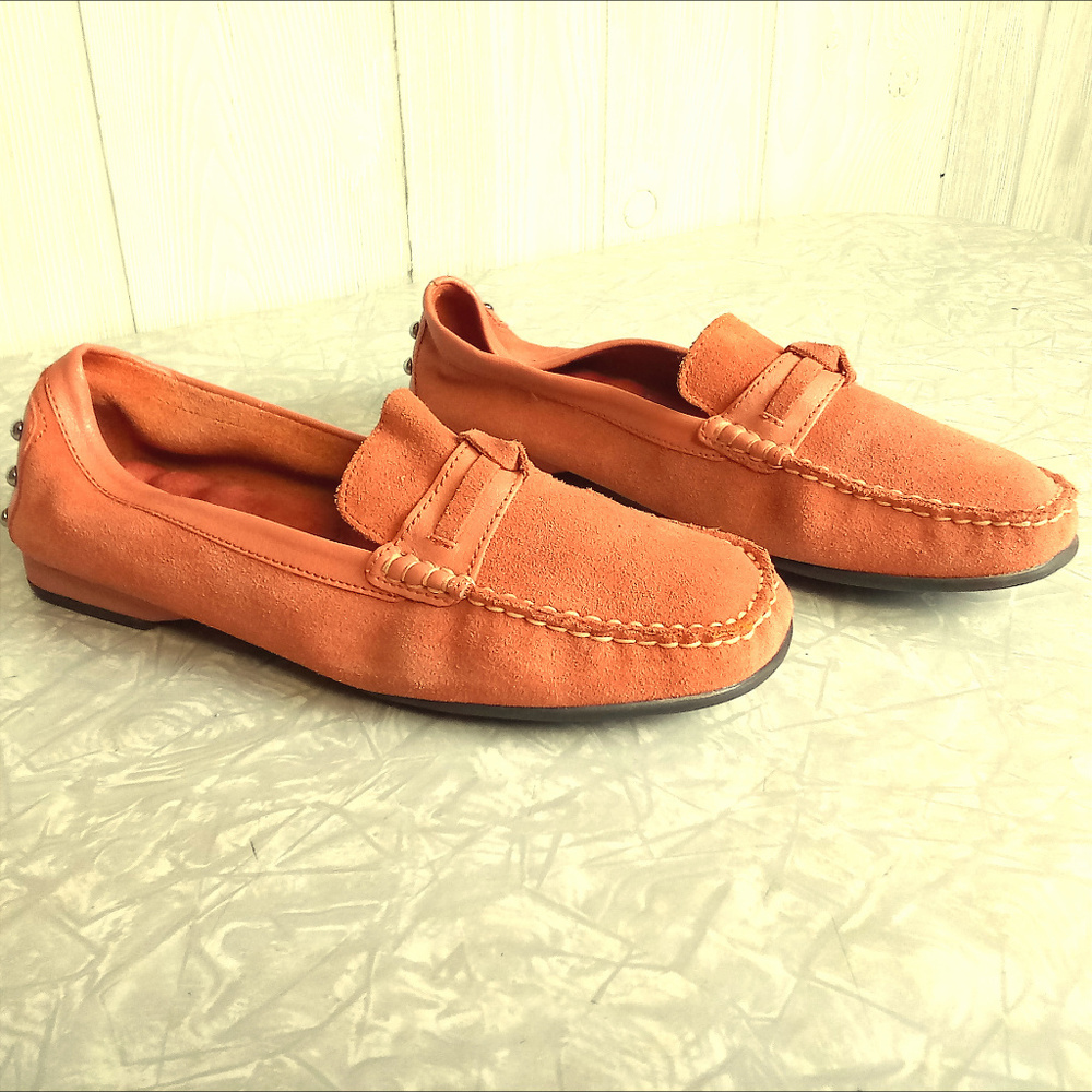 *Studded Soft Salmon Leather Penny Loafers